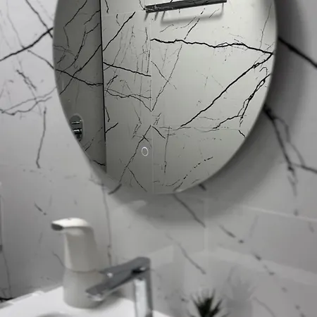 The Newspapers Apartman *